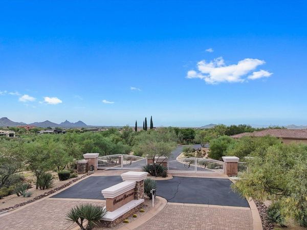 10634 E RISING SUN Drive, Unit 1, Scottsdale, AZ 85262