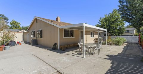 2411 Monte Verde Way, Sparks, NV 89434 Photo