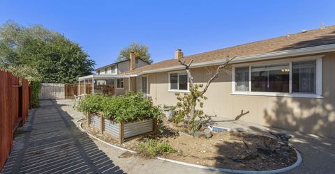2411 Monte Verde Way, Sparks, NV 89434 Photo