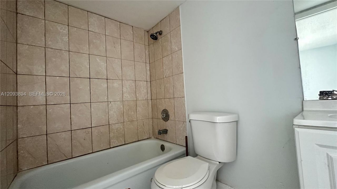3360 Spanish Moss Ter , Unit 403, Lauderhill, FL 33319 Photo