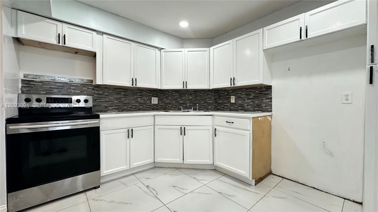 3360 Spanish Moss Ter , Unit 403, Lauderhill, FL 33319 Photo
