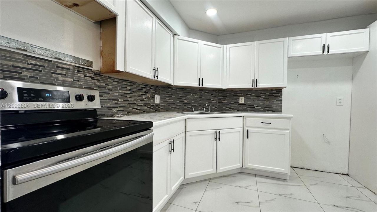 3360 Spanish Moss Ter , Unit 403, Lauderhill, FL 33319 Photo