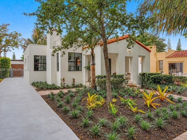 817 Lorca St , Coral Gables, FL 33134