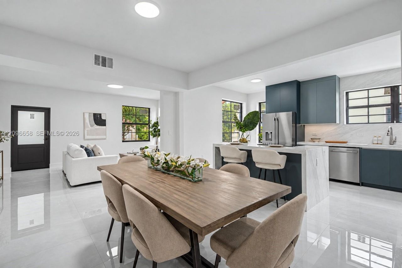 817 Lorca St, Coral Gables, FL 33134 Photo