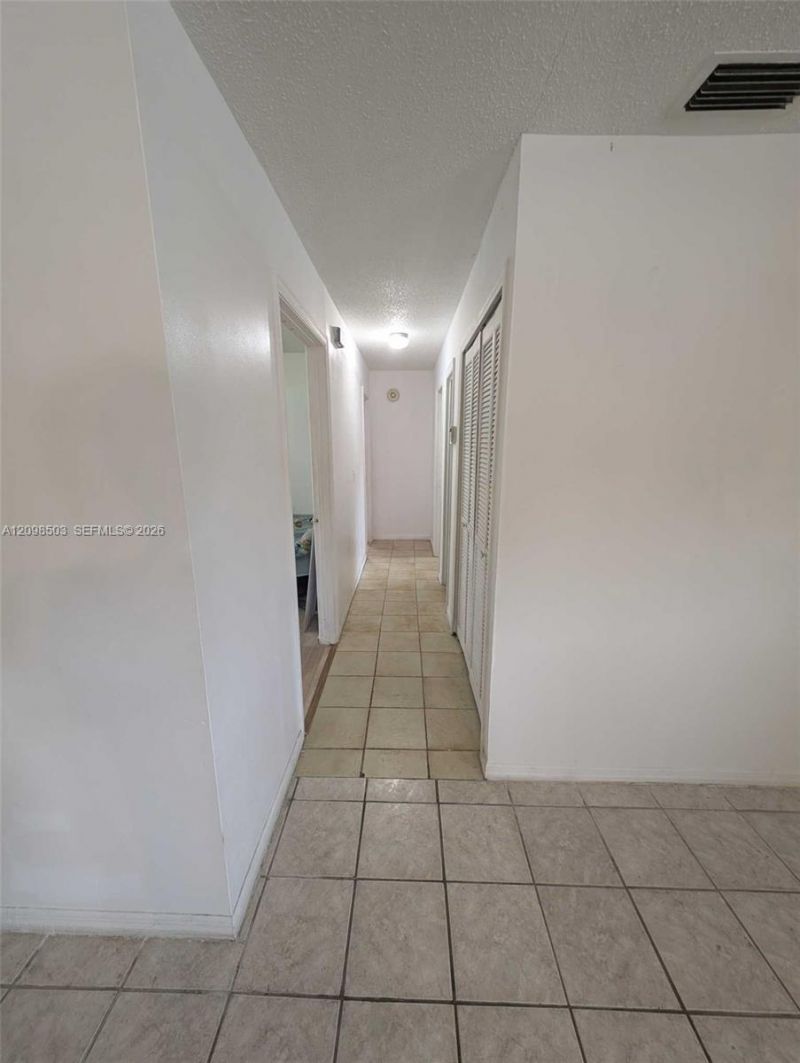 1687 SE Floresta Drive Se, Saint Lucie West, FL 34983 Photo