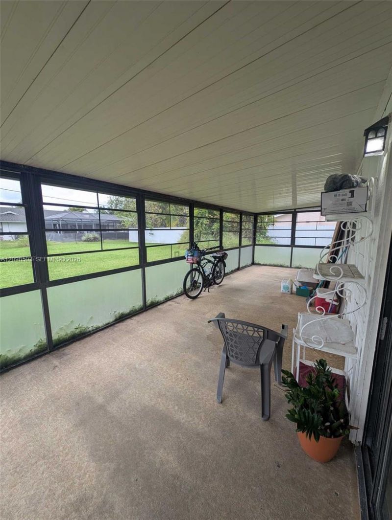 1687 SE Floresta Drive Se, Saint Lucie West, FL 34983 Photo