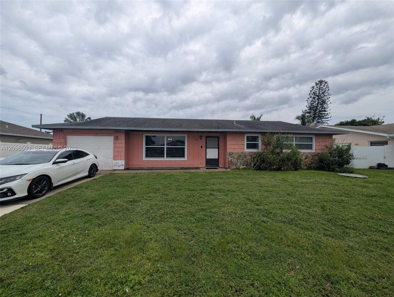 1687 SE Floresta Drive Se, Saint Lucie West, FL 34983 Photo