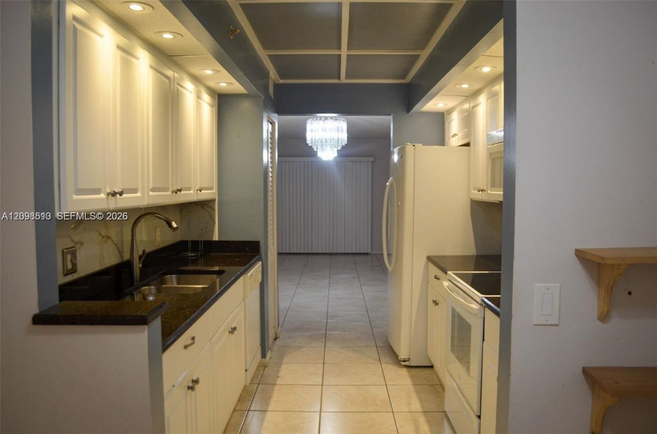 800 SW 142nd Ave , Unit 104N, Pembroke Pines, FL 33027 Photo