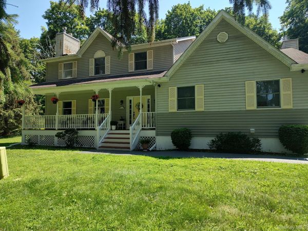 6 Summer Winds Court , Cornwall On Hudson, NY 12520