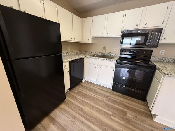 6611-C Willow Pointe Drive, Unit 109, Huntsville, AL 35806