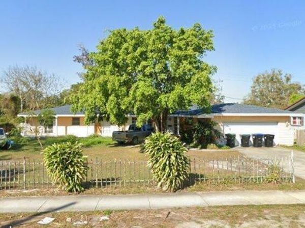 1216 N POWERS DRIVE , ORLANDO, FL 32818