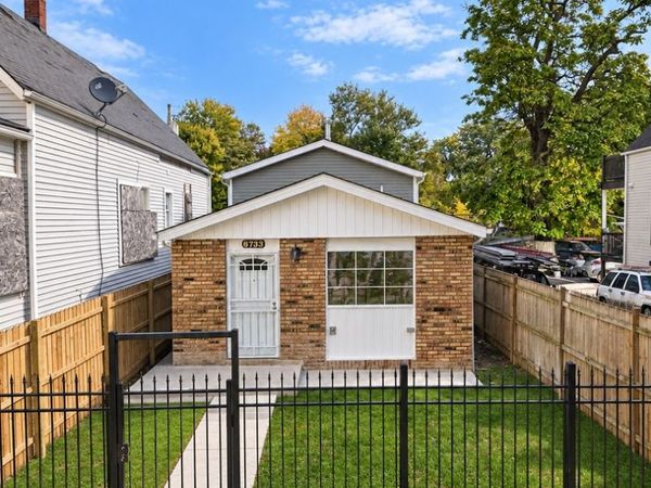 6733 S Throop Street, Chicago, IL 60636