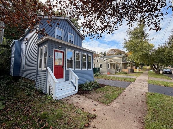 50 W Van Buren Street , Oswego, NY 13126