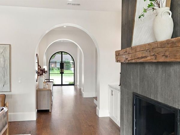 3368 Dorado Beach Drive, Farmers Branch, TX 75234