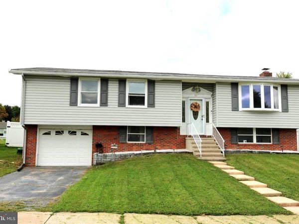 507 OAKWOOD DRIVE, DOVER, PA 17315