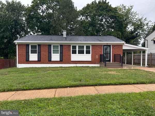 5 ADRIAN COURT, NEWARK, DE 19713