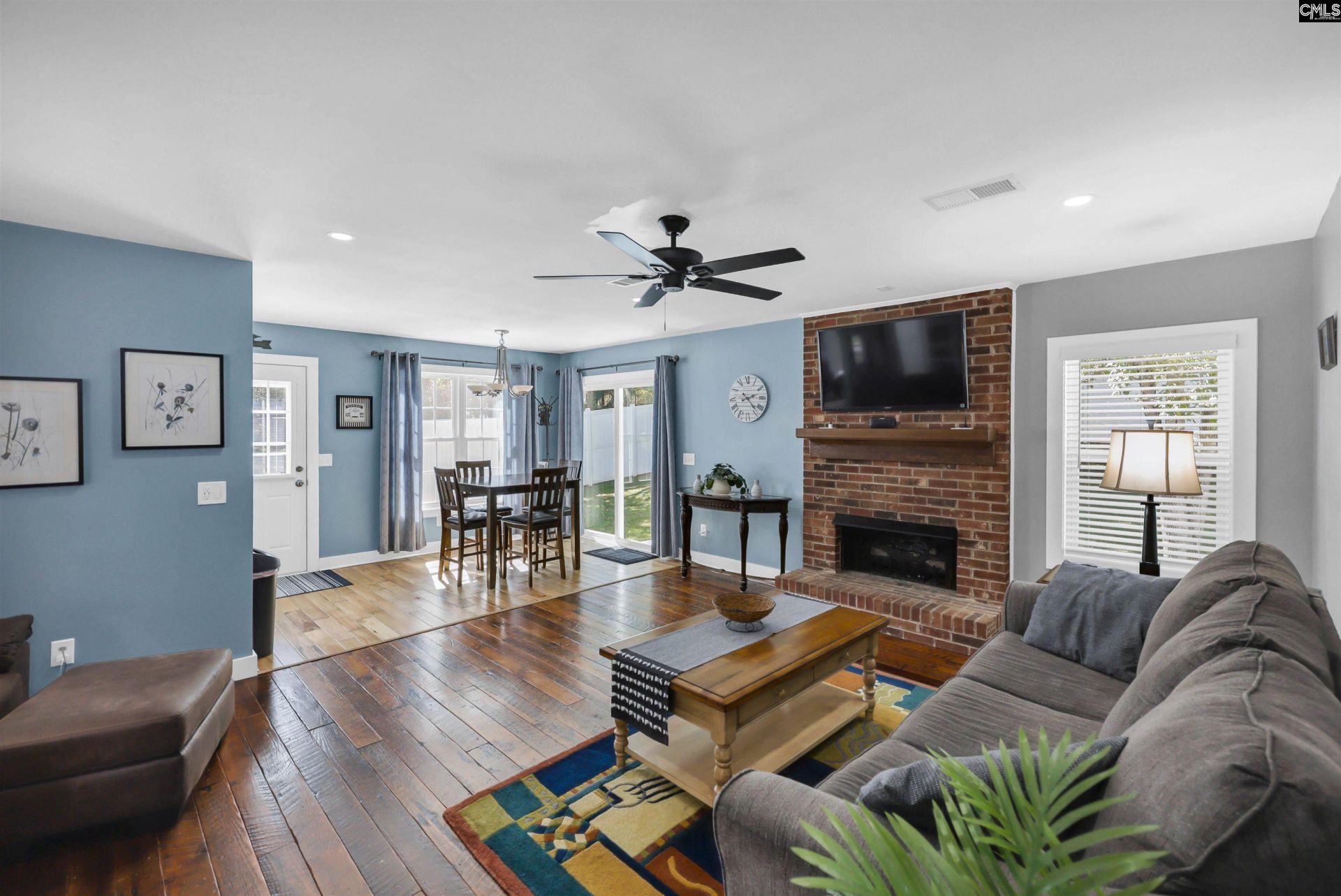 312 Southampton Drive  Photo 10