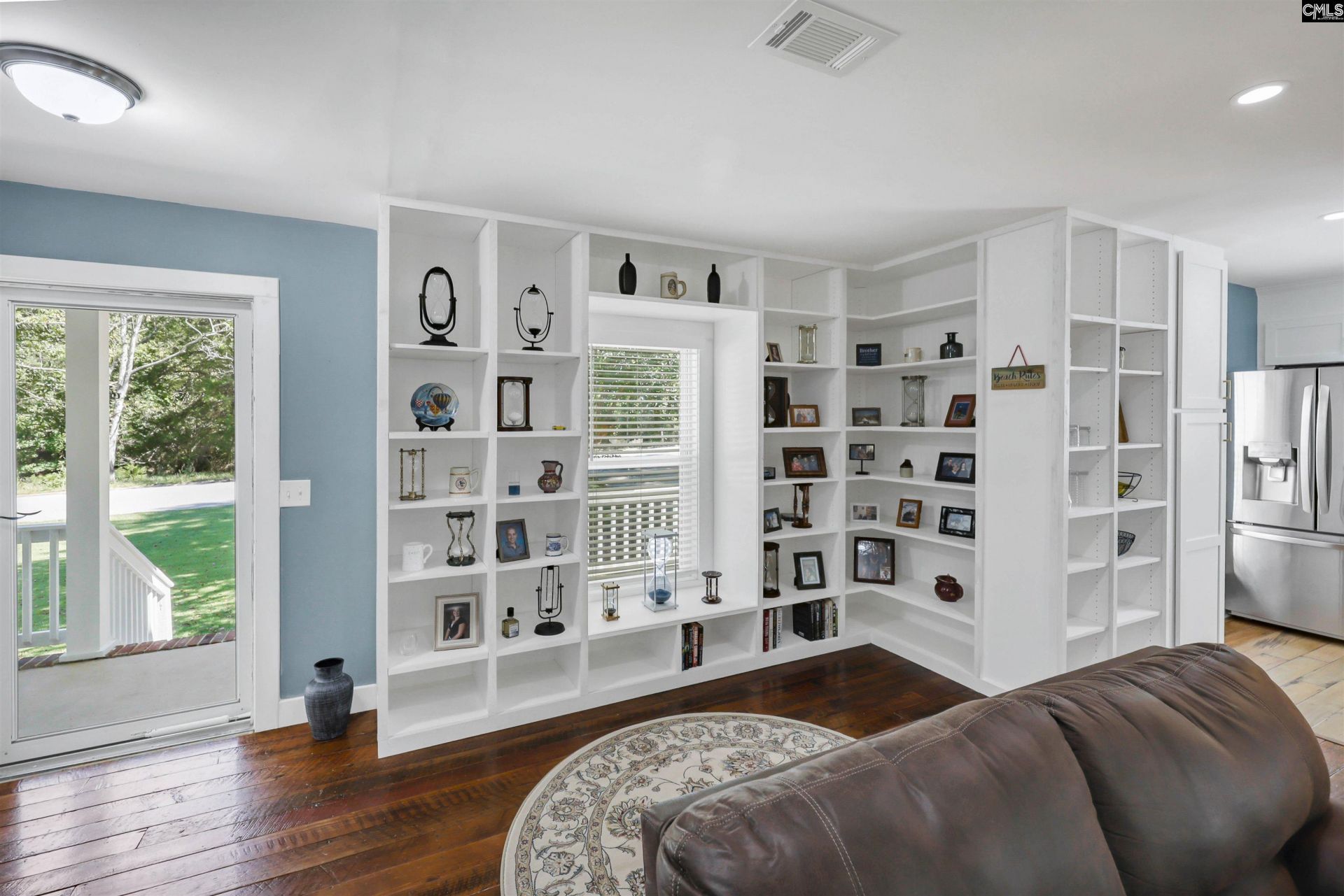 312 Southampton Drive  Photo 14