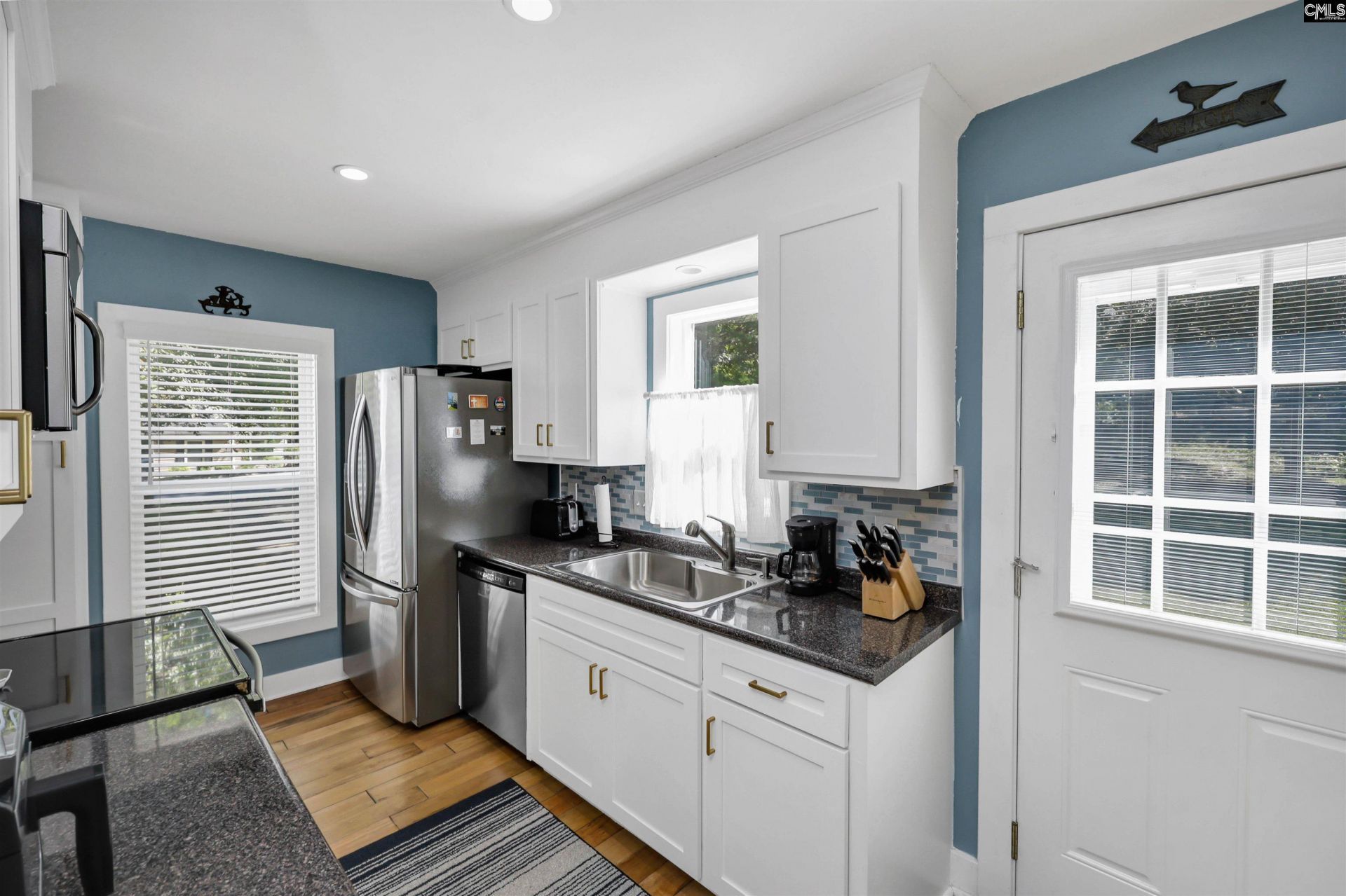 312 Southampton Drive  Photo 19