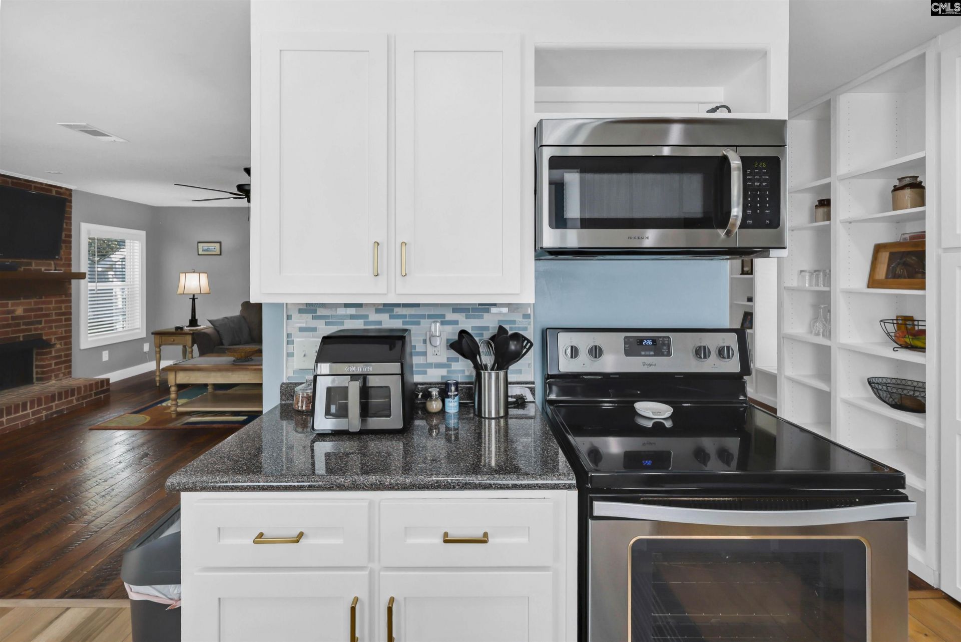 312 Southampton Drive  Photo 23