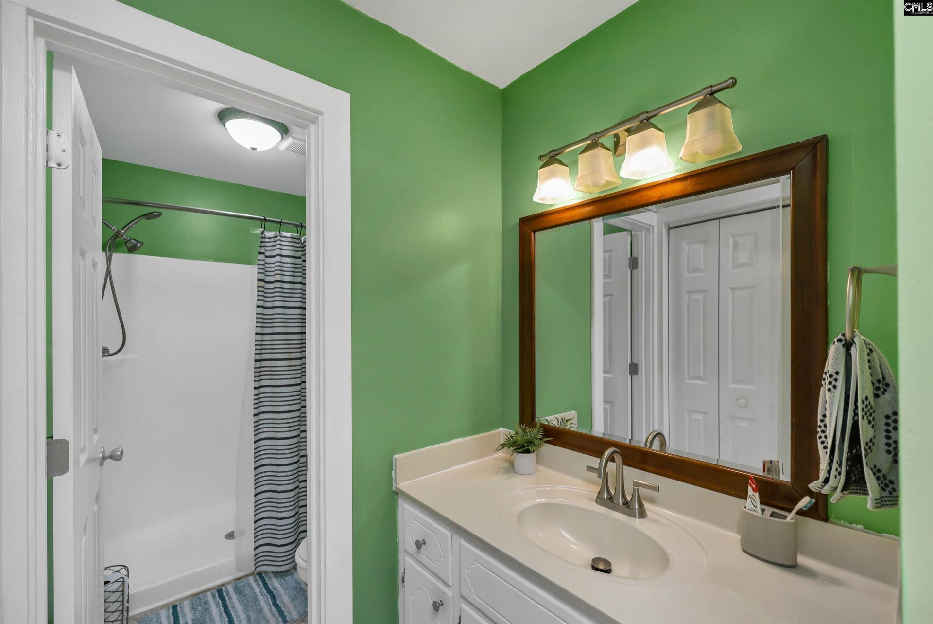 312 Southampton Drive  Photo 27
