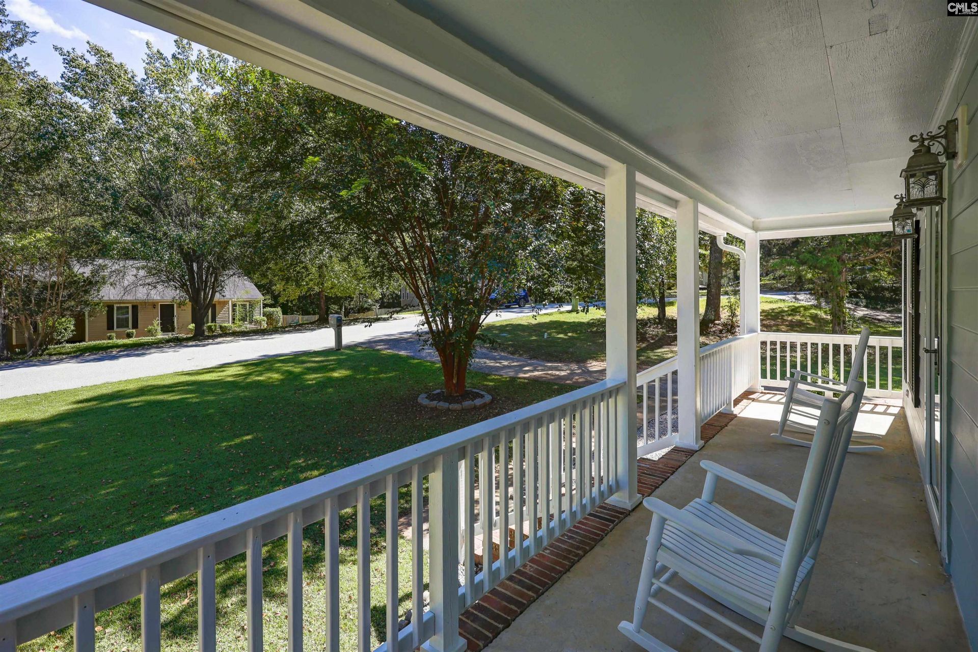 312 Southampton Drive  Photo 6