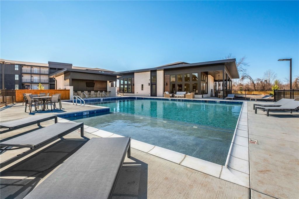 3329 SE Mp Parkway , Unit 106, Bentonville, AR 72712 Main Photo