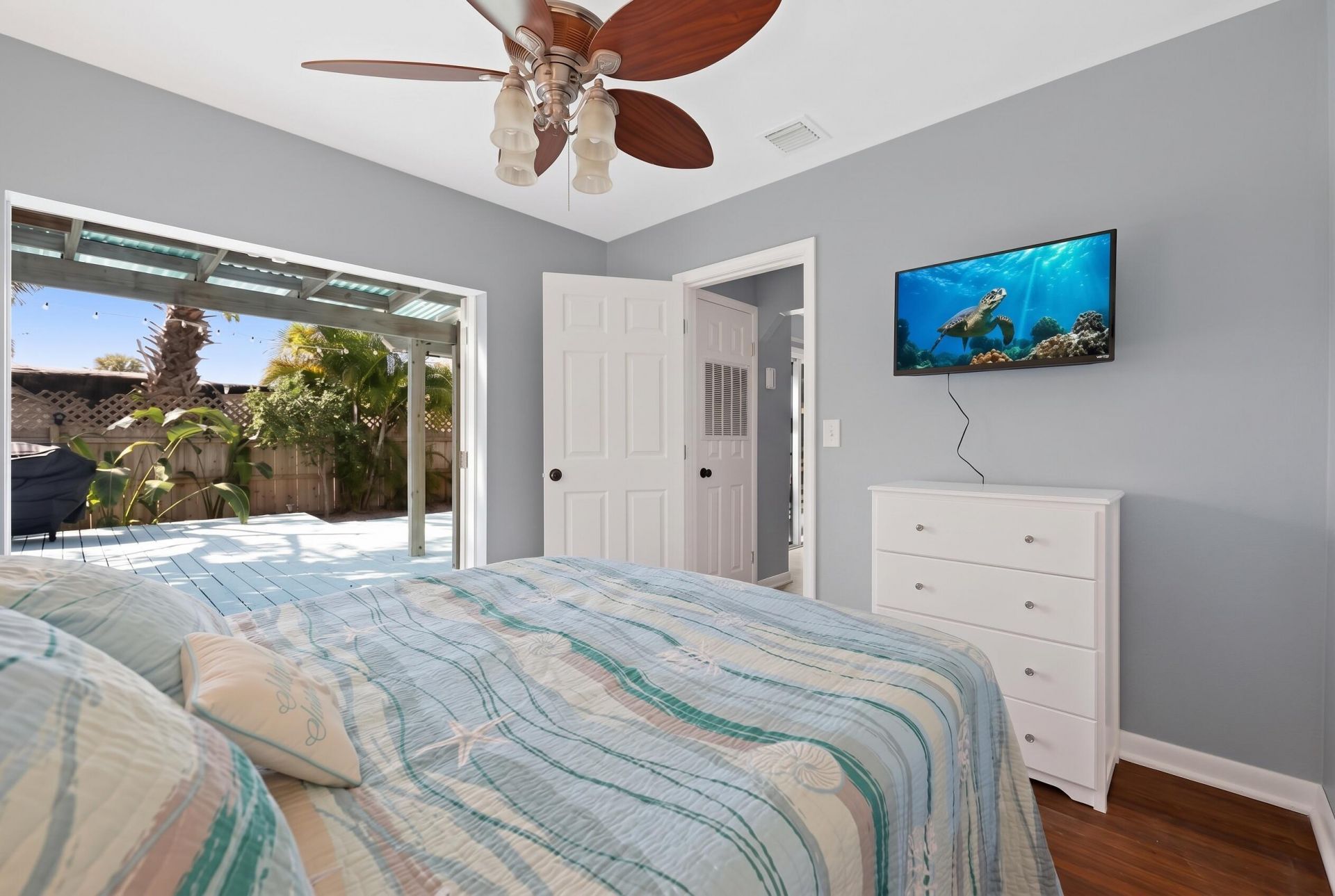 101 E 25th Street, West Palm Beach, FL 33404 Photo