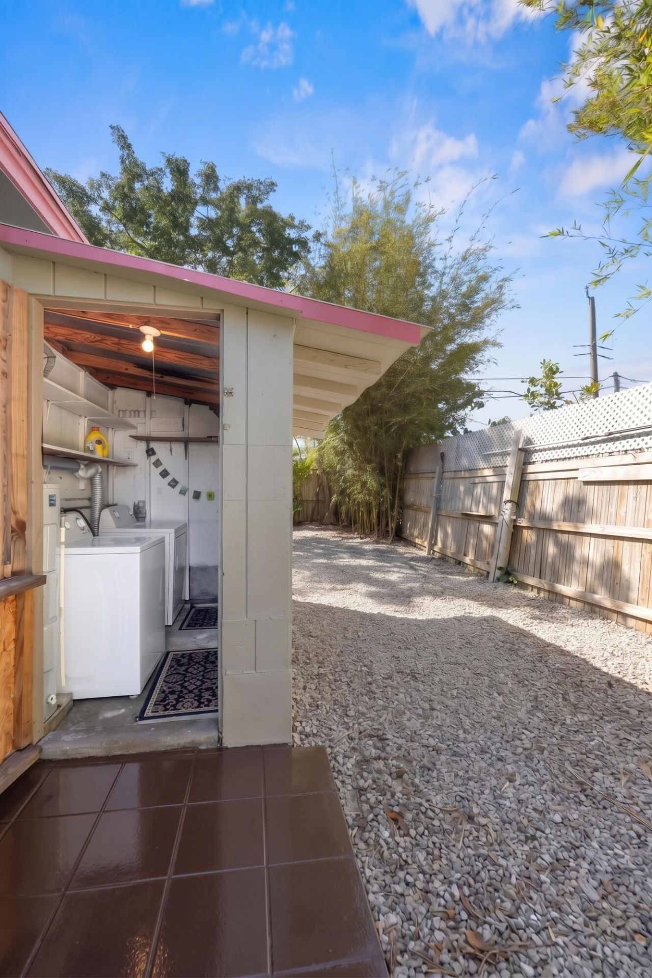 101 E 25th Street, West Palm Beach, FL 33404 Photo