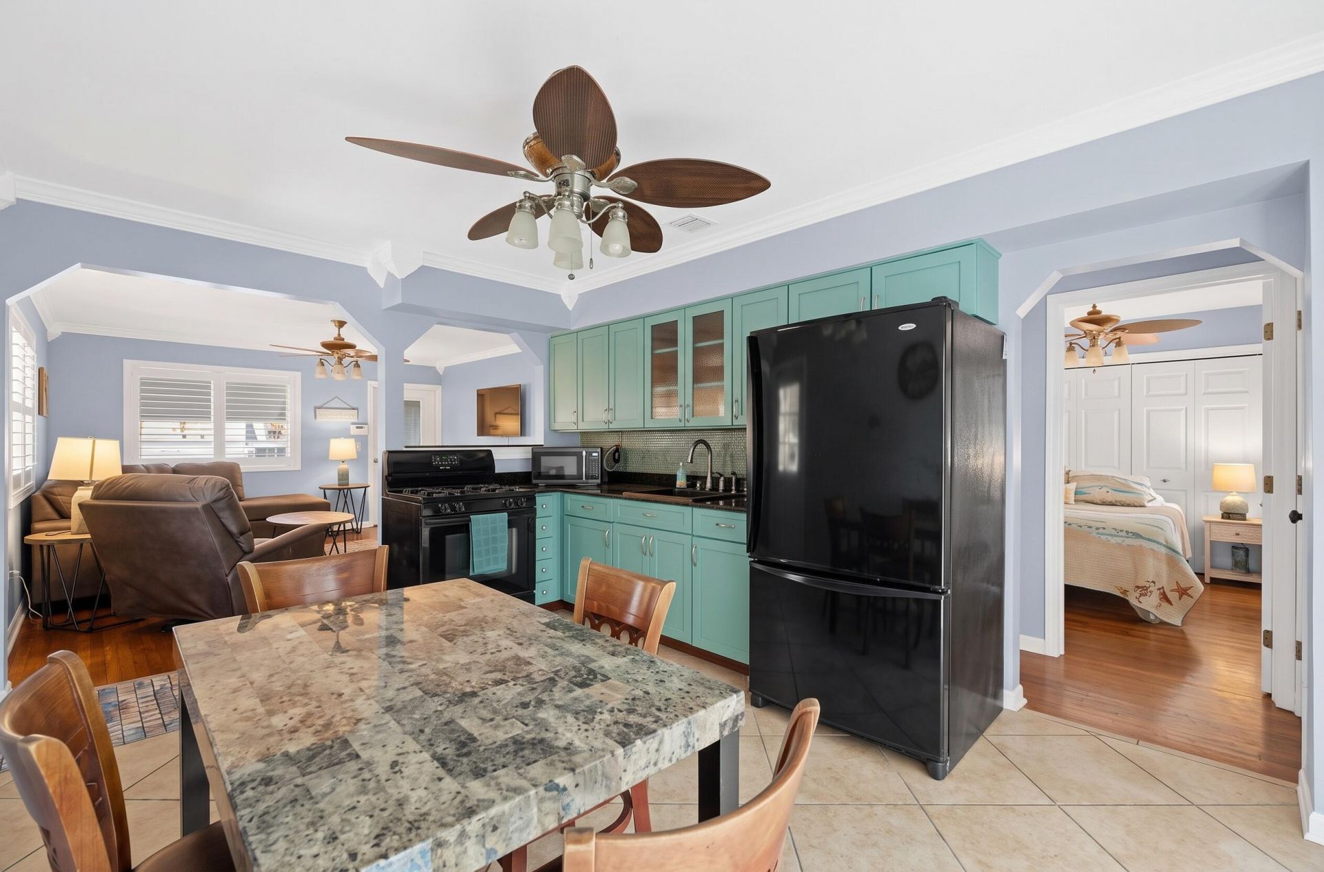 101 E 25th Street, West Palm Beach, FL 33404 Photo