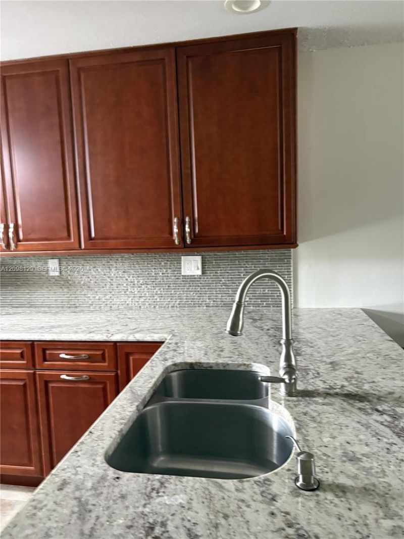 175 SE Saint Lucie Blvd , Unit C22, Stuart, FL 34996 Photo