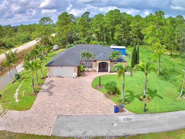 1201 Edison Ave, Unit 1, Lehigh Acres, FL 33972