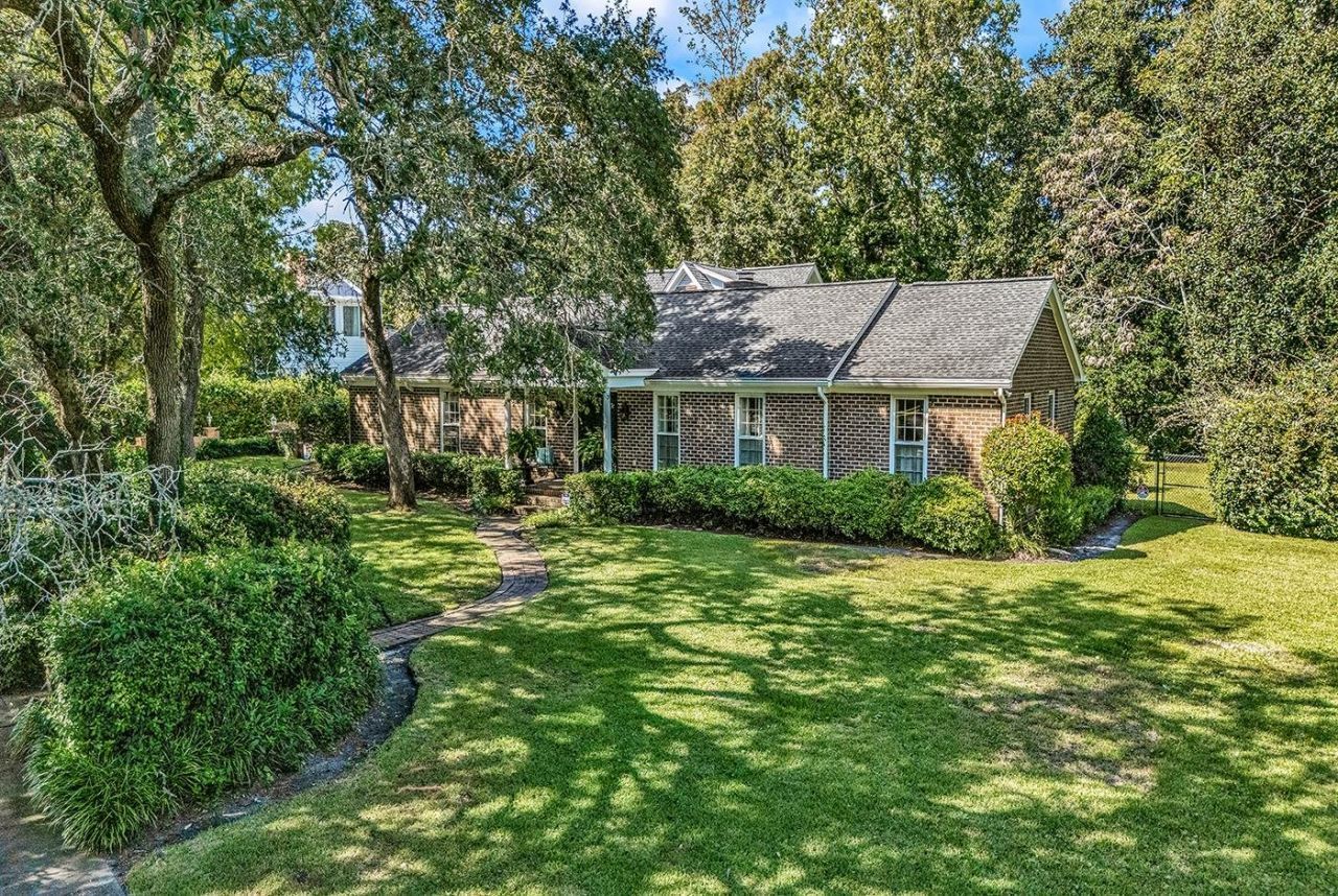500 Poinsett Rd.  Photo 4