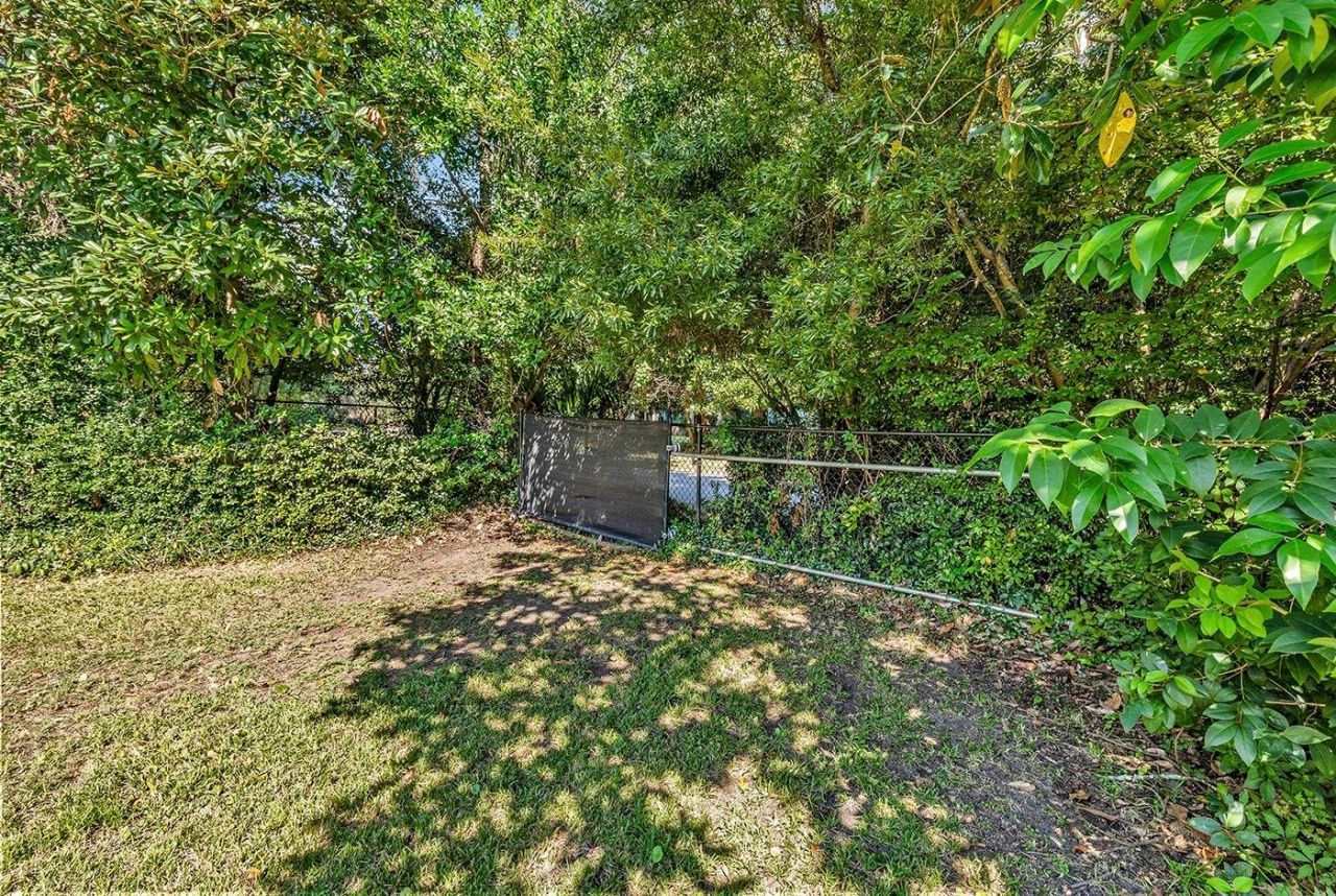 500 Poinsett Rd.  Photo 45