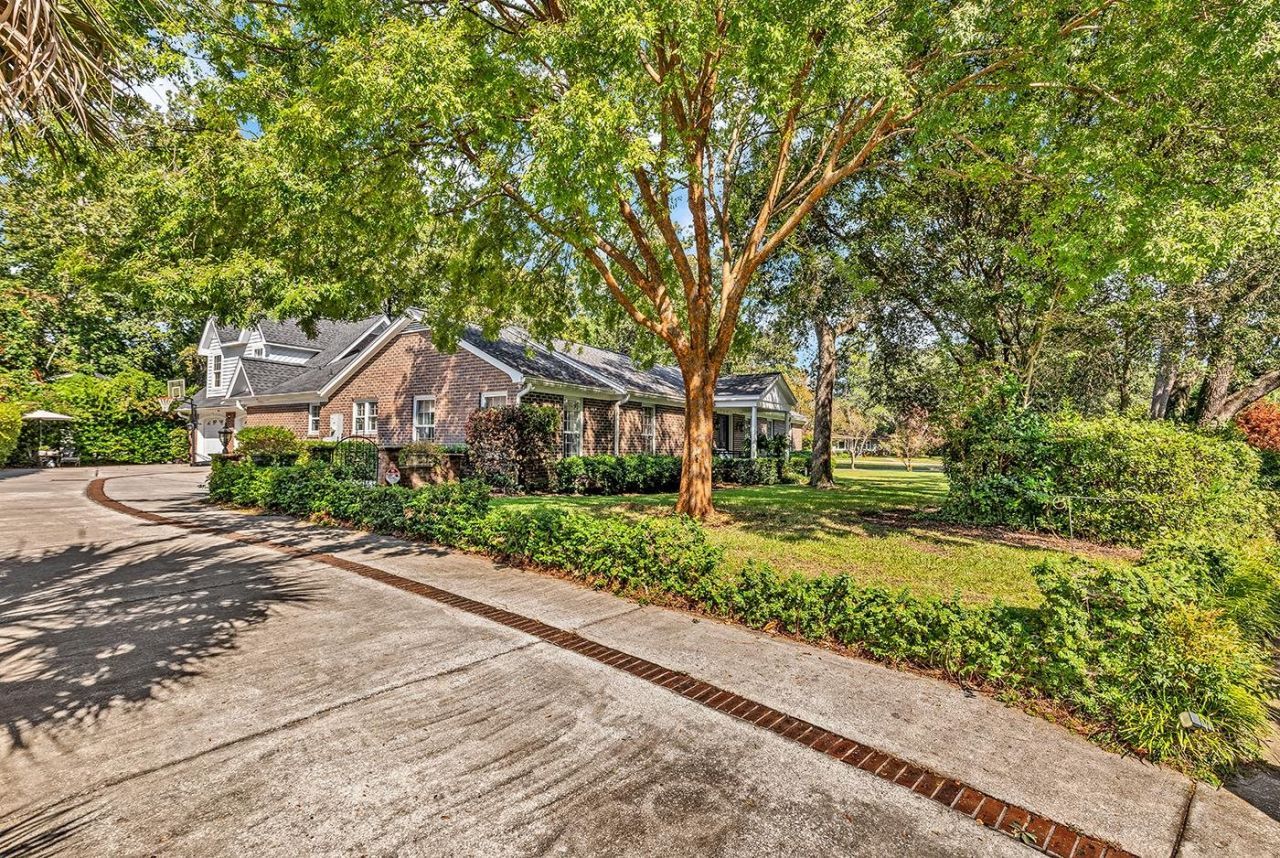 500 Poinsett Rd.  Photo 52