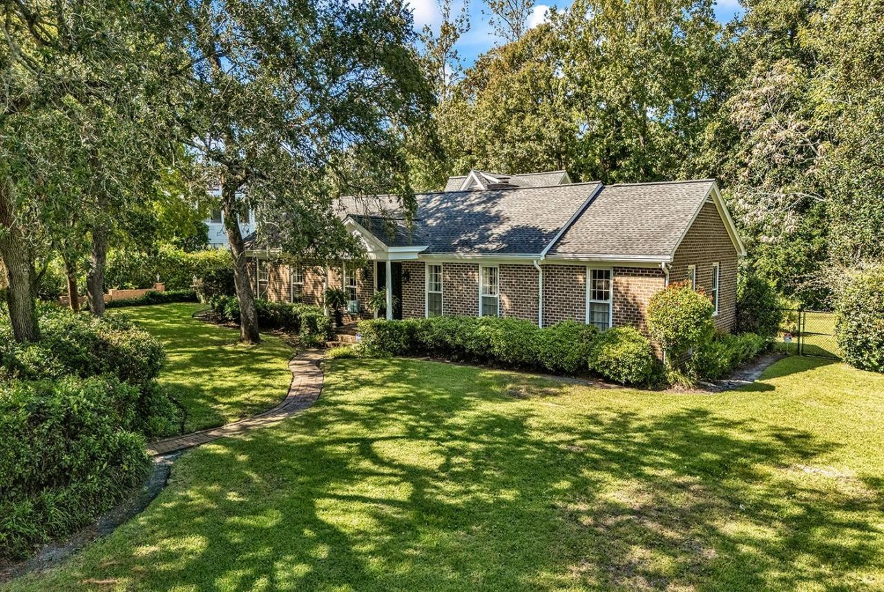 500 Poinsett Rd.  Photo 53