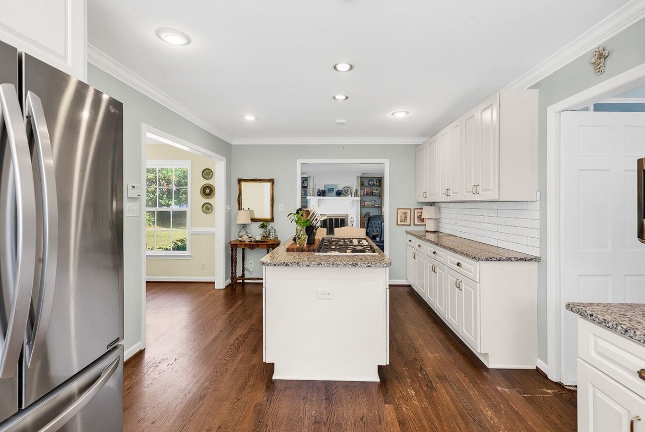 500 Poinsett Rd.  Photo 8