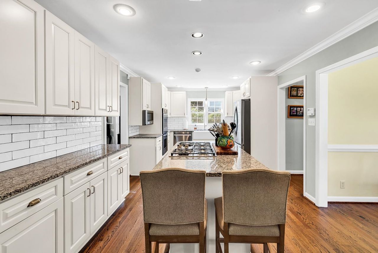 500 Poinsett Rd.  Photo 9