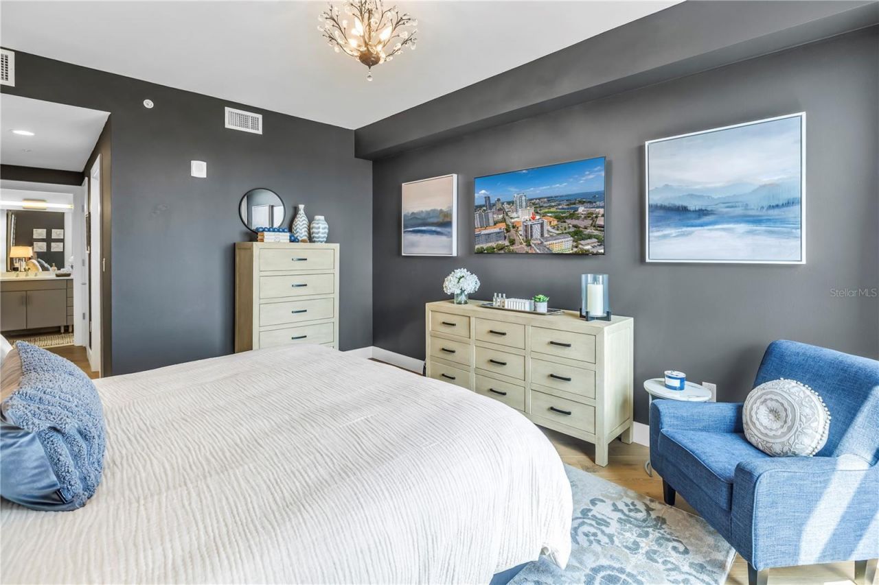 199 Dali Boulevard , Unit 902, Saint Petersburg, FL 33701 Photo