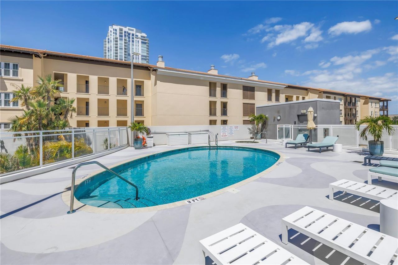 199 Dali Boulevard , Unit 902, Saint Petersburg, FL 33701 Photo