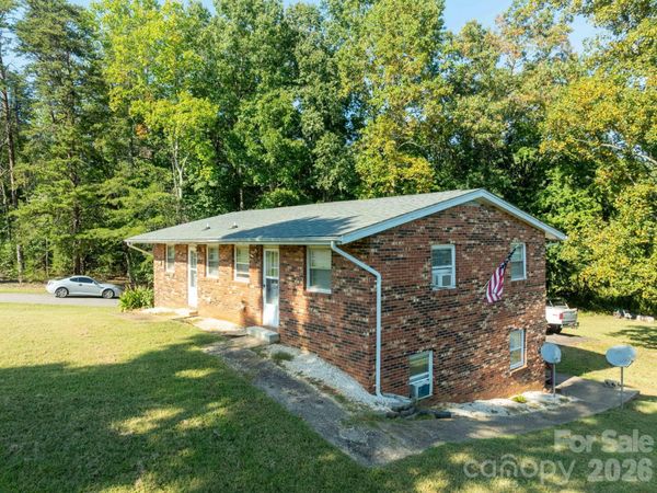 2646 Campground Road , Granite Falls, NC 28630