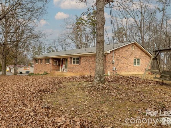 24752 Kates Drive , Albemarle, NC 28001
