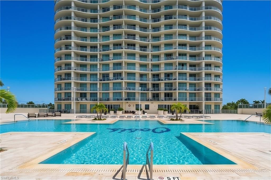 3000 Oasis Grand Blvd, Unit 2105, Fort Myers, FL 33916 Photo