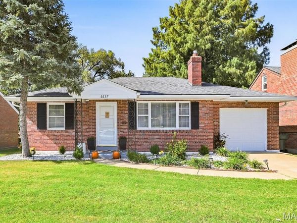 5237 McCausland Avenue, St Louis, MO 63109