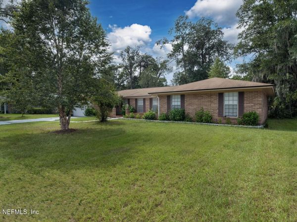 1746 WINFRED Drive W, Orange Park, FL 32073