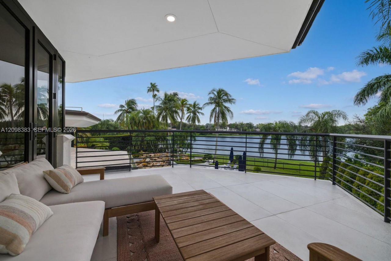2965 Surrey Ln , Weston, FL 33331 Photo