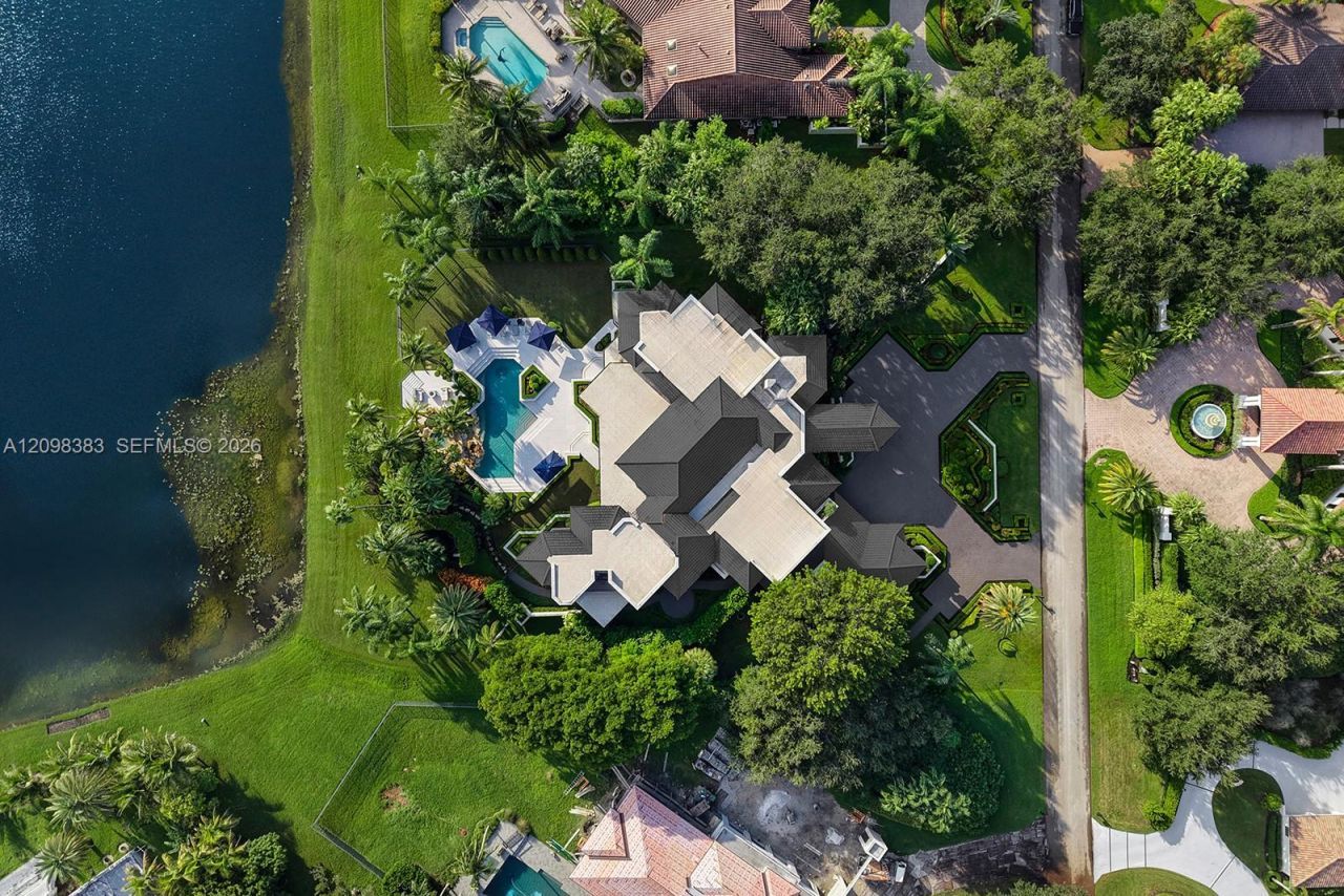 2965 Surrey Ln , Weston, FL 33331 Photo