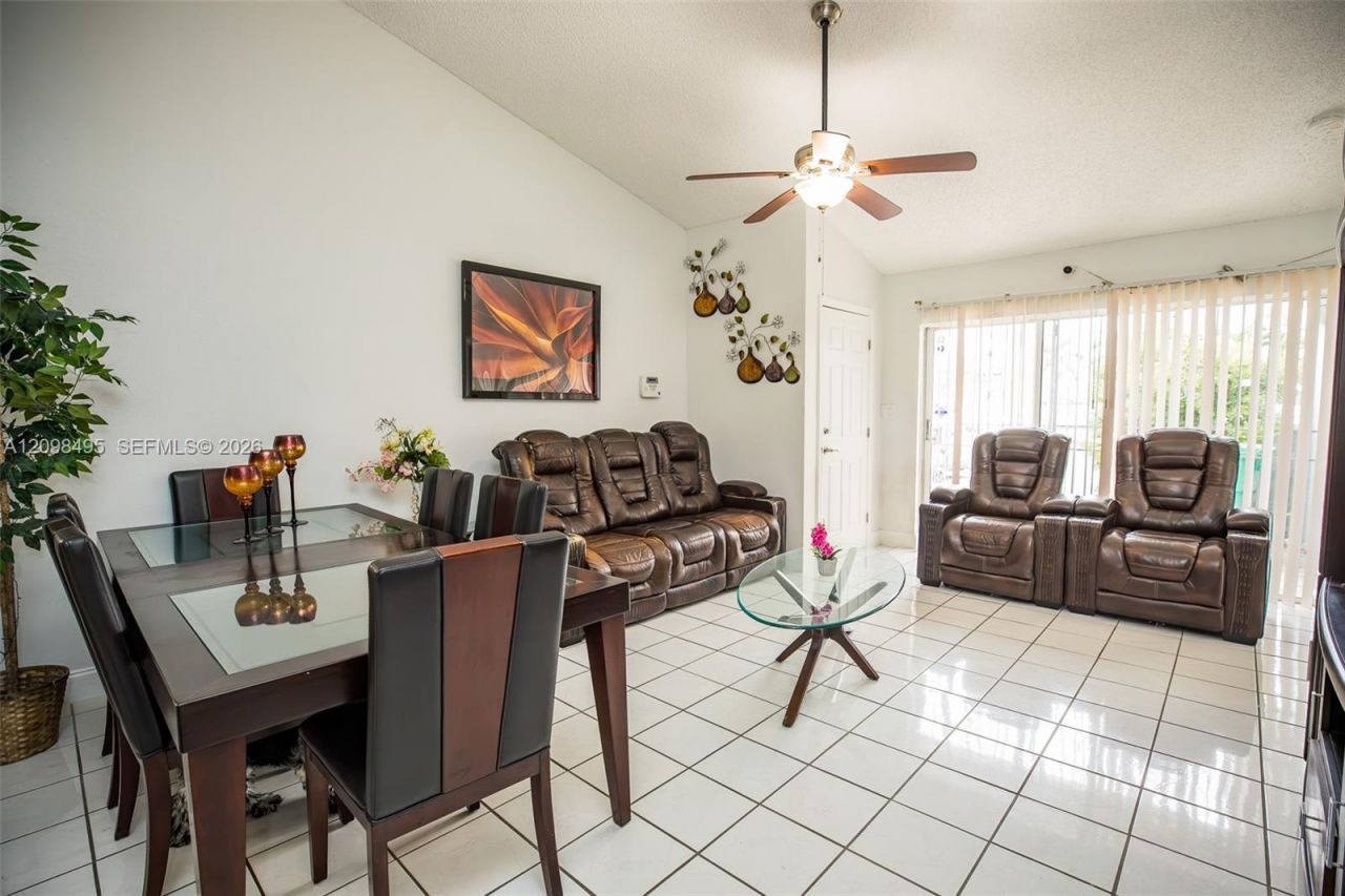 3346 NW 203rd St, Miami Gardens, FL 33056 Photo