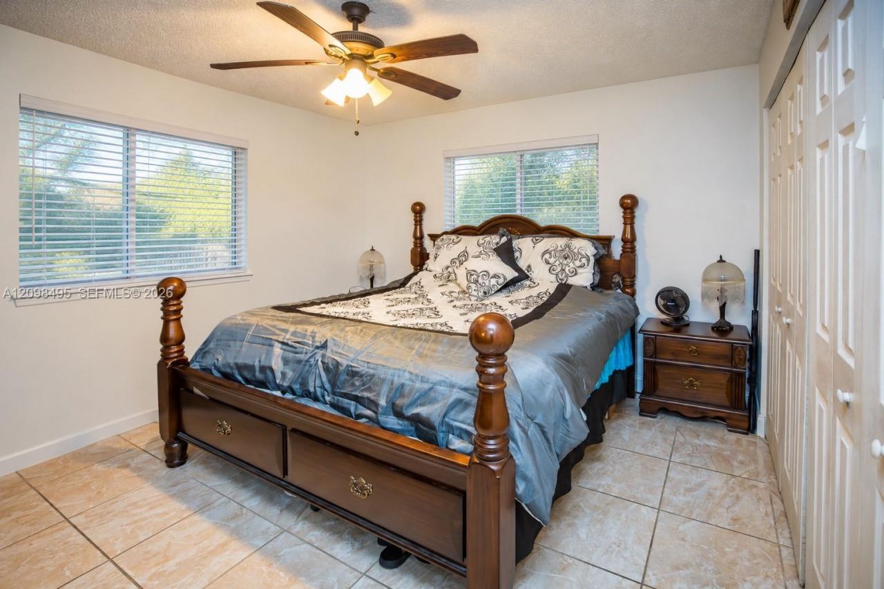 3346 NW 203rd St, Miami Gardens, FL 33056 Photo
