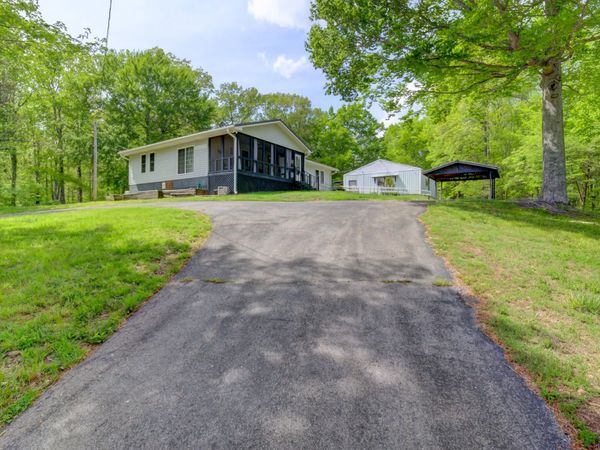 166 Upper Standing Rock Rd , Dover, TN 37058